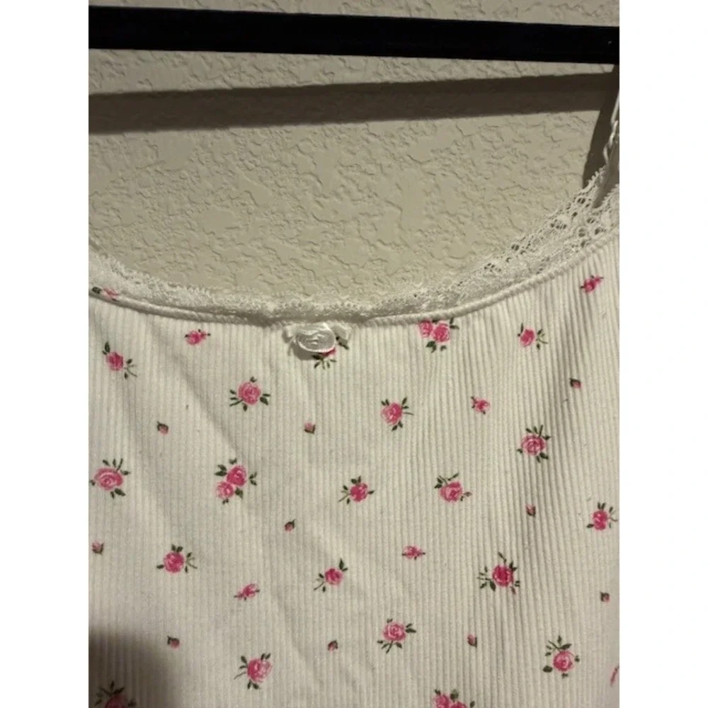 SKIMS Soft Lounge Lace Onesie Ditzy Rose Ribbed Romper White Floral L - Picture 4 of 8